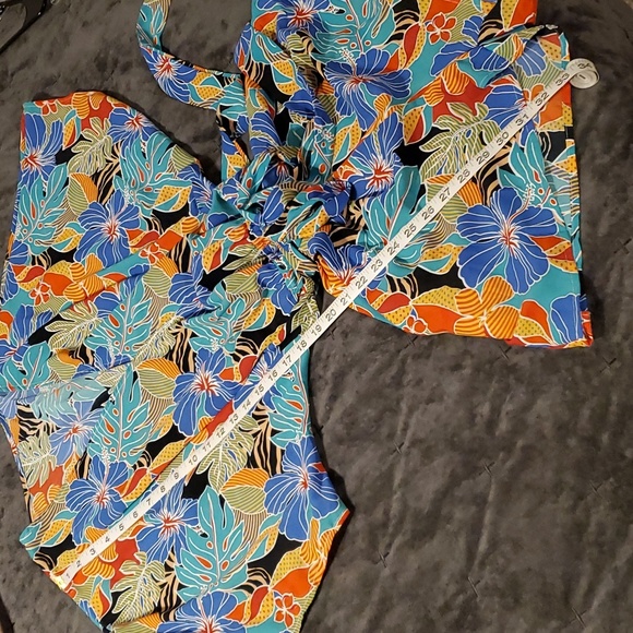 NWT Cupshe tropical romper - Picture 4 of 8